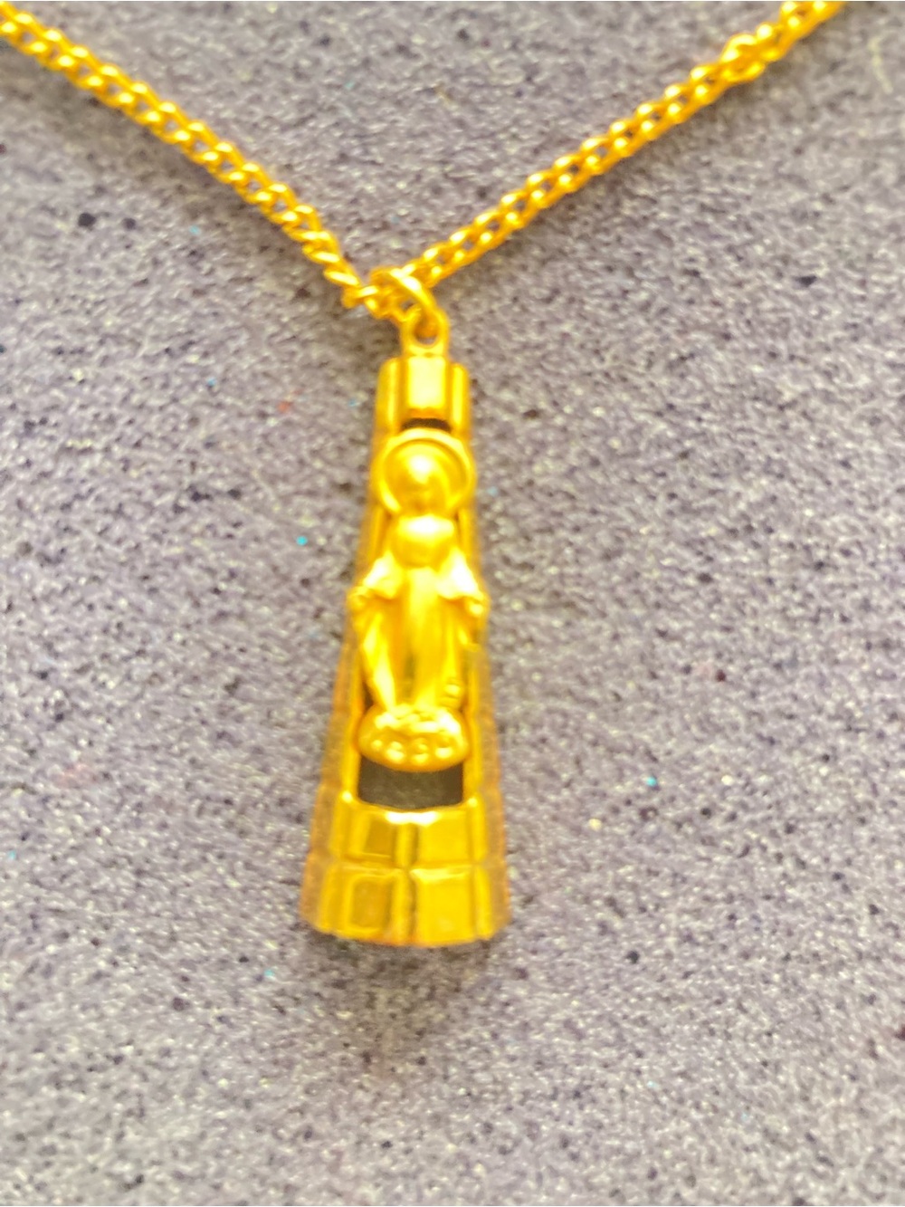Vintage Religious copper necklace and pendant